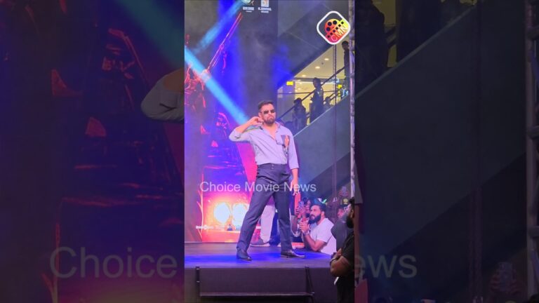 വിക്രമിന്റെ വക കിടിലം ഡാൻസ് 🔥 #chiyaanvikram #dance #veeradheerasooran #actor #shorts